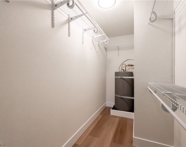 5158 S Jones Boulevard - Photo Thumbnail 6