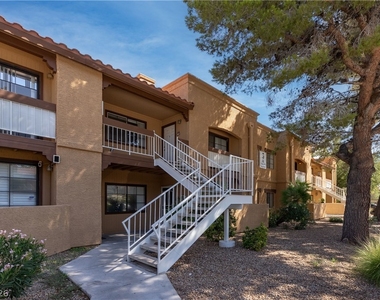 5158 S Jones Boulevard - Photo Thumbnail 1