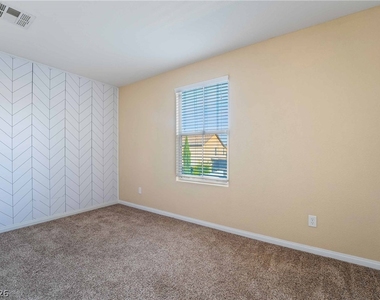3220 Mist Effect Avenue - Photo Thumbnail 13