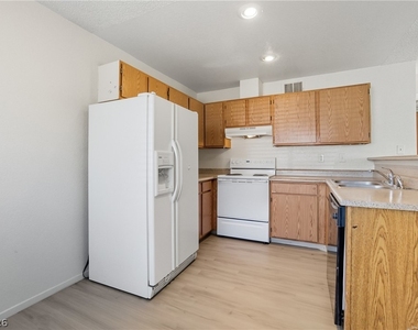 4181 Terrestrial Lane - Photo Thumbnail 7