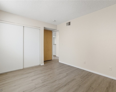4181 Terrestrial Lane - Photo Thumbnail 14