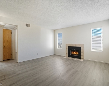 4181 Terrestrial Lane - Photo Thumbnail 2