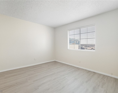 4181 Terrestrial Lane - Photo Thumbnail 13