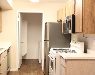 7885 W Flamingo Road - Photo Thumbnail 5