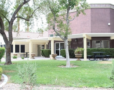 7885 W Flamingo Road - Photo Thumbnail 18