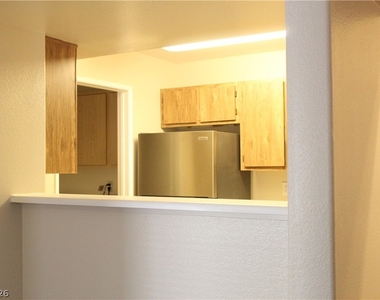 7885 W Flamingo Road - Photo Thumbnail 8