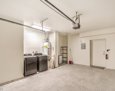 5250 S Rainbow Boulevard - Photo Thumbnail 26
