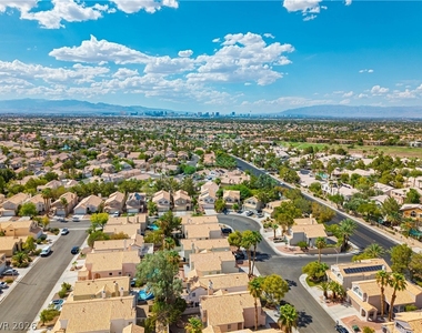 2117 Feather Bush Street - Photo Thumbnail 23