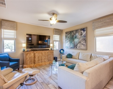 2664 Ornate Regiment Street - Photo Thumbnail 5