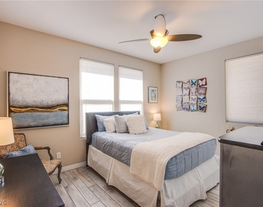 2664 Ornate Regiment Street - Photo Thumbnail 16