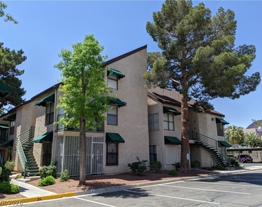 500 Elm Drive - Photo Thumbnail 15