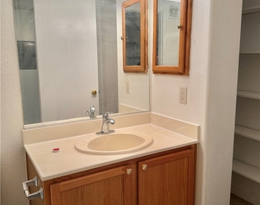 3060 Casey Drive - Photo Thumbnail 11