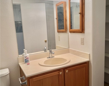 3060 Casey Drive - Photo Thumbnail 16