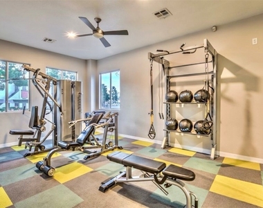 3060 Casey Drive - Photo Thumbnail 25