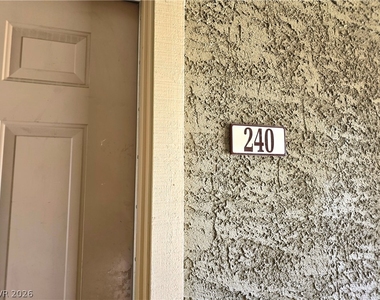 5134 River Glen Drive - Photo Thumbnail 5