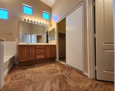 616 Seneca Ridge Avenue - Photo Thumbnail 15