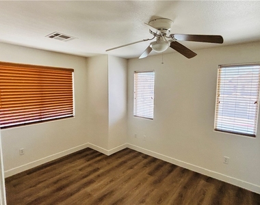 9380 Malaya Garnet Court - Photo Thumbnail 18