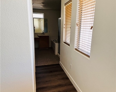 9380 Malaya Garnet Court - Photo Thumbnail 14