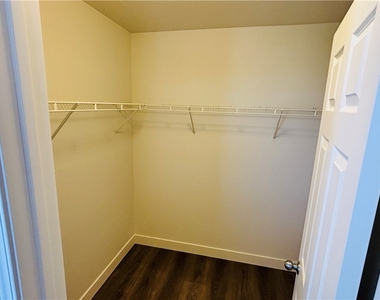 9380 Malaya Garnet Court - Photo Thumbnail 15