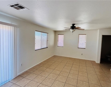 9380 Malaya Garnet Court - Photo Thumbnail 8