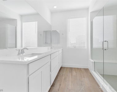 11652 Gentle Birdsong Avenue - Photo Thumbnail 35