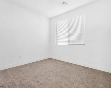 11652 Gentle Birdsong Avenue - Photo Thumbnail 29