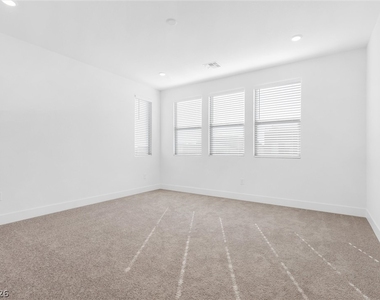11652 Gentle Birdsong Avenue - Photo Thumbnail 25