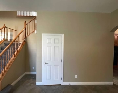 9622 Staff Lane - Photo Thumbnail 12