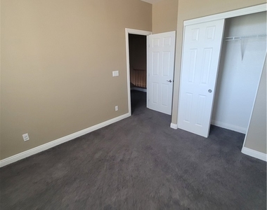 9622 Staff Lane - Photo Thumbnail 11