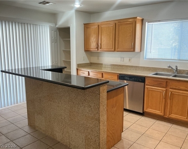 11131 Varedo Court - Photo Thumbnail 3