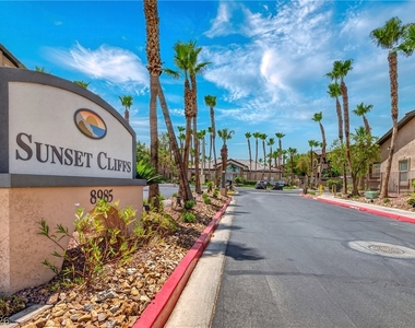 8985 S Durango Drive - Photo Thumbnail 23