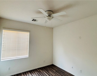 2316 Tedesca Drive - Photo Thumbnail 13