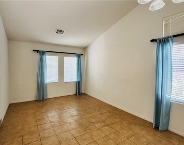 2316 Tedesca Drive - Photo Thumbnail 2