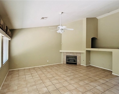 2316 Tedesca Drive - Photo Thumbnail 6