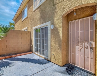 9631 Lame Horse Drive - Photo Thumbnail 2