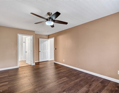 9631 Lame Horse Drive - Photo Thumbnail 11