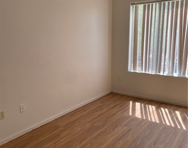 5710 E Tropicana Avenue - Photo Thumbnail 1