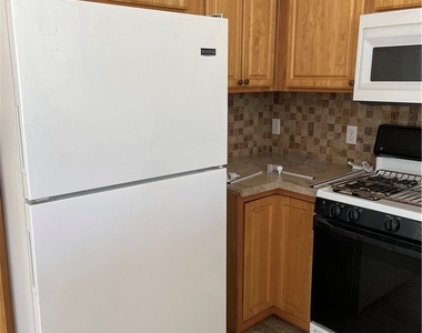 5710 E Tropicana Avenue - Photo Thumbnail 2