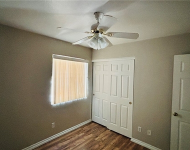 6577 Sweetzer Way - Photo Thumbnail 17