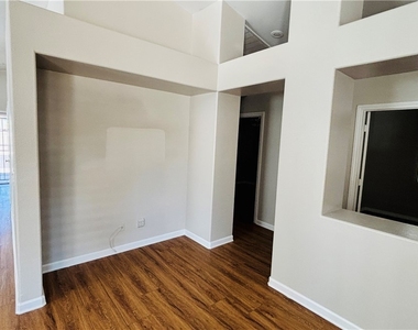6577 Sweetzer Way - Photo Thumbnail 9
