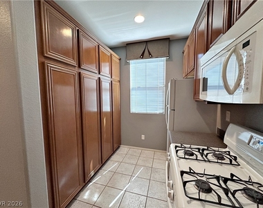 5241 Pendergrass Street - Photo Thumbnail 4
