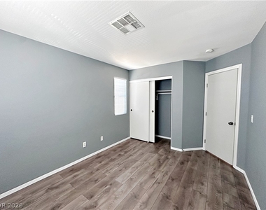 5241 Pendergrass Street - Photo Thumbnail 14