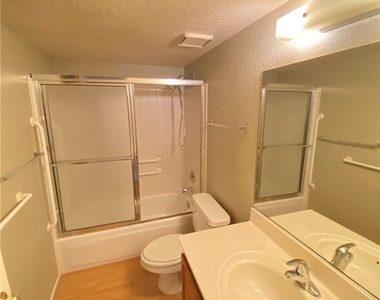 7969 Lions Rock Way - Photo Thumbnail 5