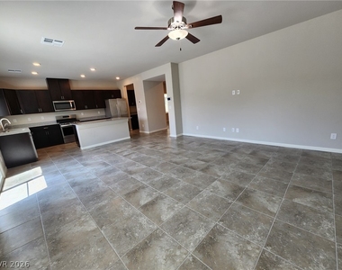 4521 Pointleaf Street - Photo Thumbnail 14