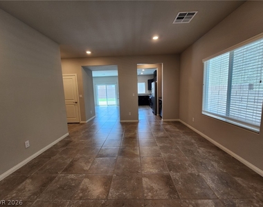 4521 Pointleaf Street - Photo Thumbnail 4