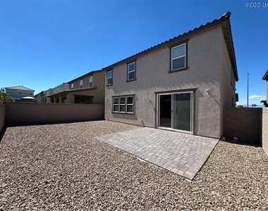 7569 W Mistral Avenue - Photo Thumbnail 29
