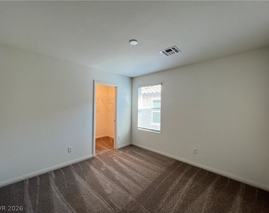7569 W Mistral Avenue - Photo Thumbnail 15