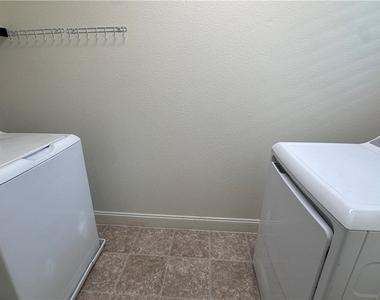 6372 Tamber Bay Road - Photo Thumbnail 20