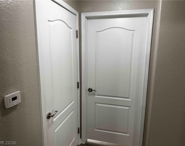 10213 King Henry Avenue - Photo Thumbnail 12