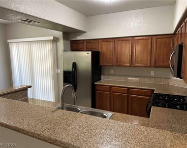 10213 King Henry Avenue - Photo Thumbnail 7